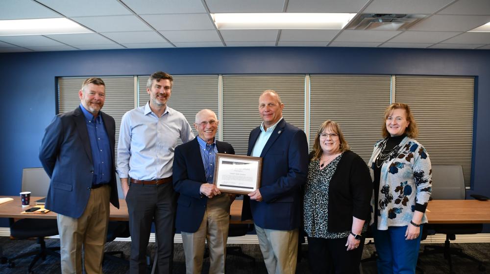 Ohio RD team presents award certificate to Western Water board.
